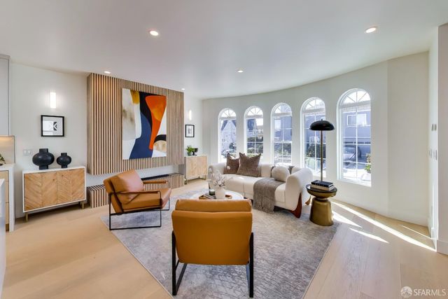 975 Darien Way, San Francisco, CA 94127