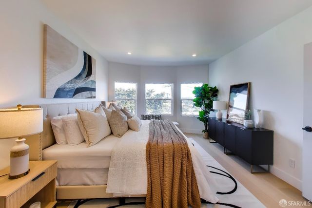 975 Darien Way, San Francisco, CA 94127