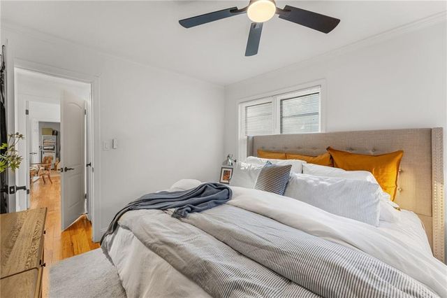3231 Somerset Drive, Prairie Village, KS 66206