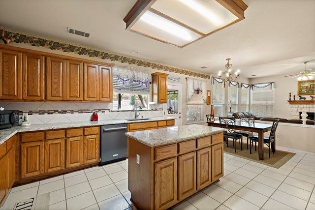 1111 Dalea BLF, Round Rock, TX 78665