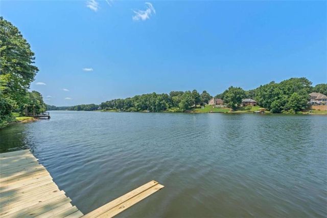 315 Monroe Drive, Mcdonough, GA 30252