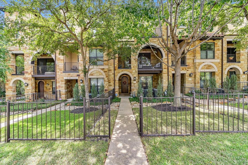 2505 Enfield RD 3, Austin, TX 78703