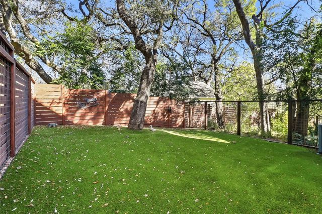 1513 Forest TRL 3, Austin, TX 78703