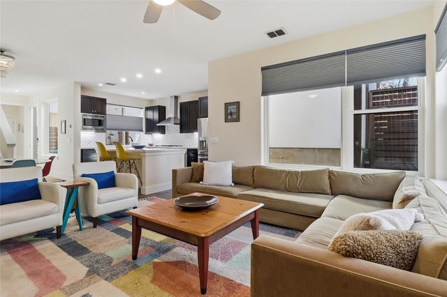 1513 Forest TRL 3, Austin, TX 78703