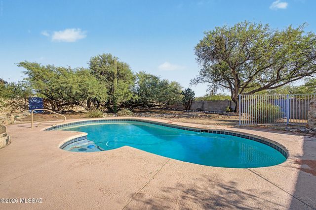 11150 E Sundance Drive, Tucson, AZ 85749