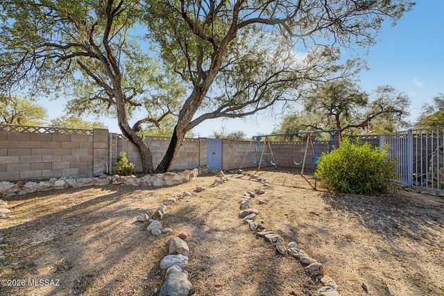 11150 E Sundance Drive, Tucson, AZ 85749