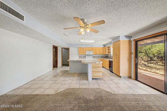 11150 E Sundance Drive, Tucson, AZ 85749