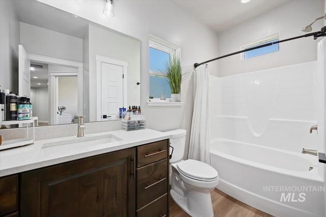 57 Victoria St, Jerome, ID 83338