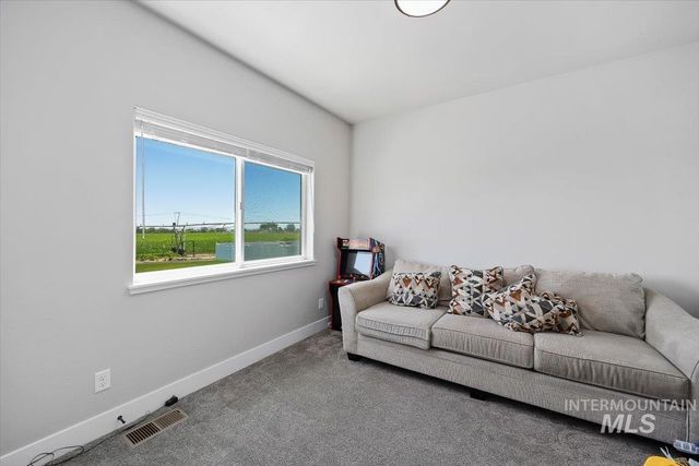 57 Victoria St, Jerome, ID 83338