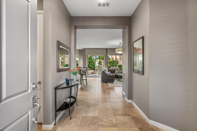 40155 Calle Loma Entrada, Indio, CA 92203