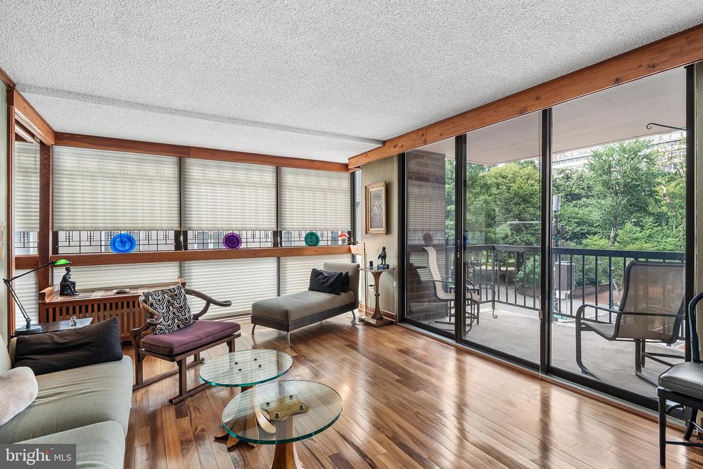 241 S 6TH ST #305, PHILADELPHIA, PA 19106 — photo 4