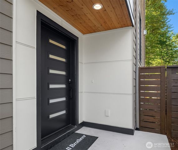 14856 Site 3 NE 2nd Court, Bellevue, WA 98007