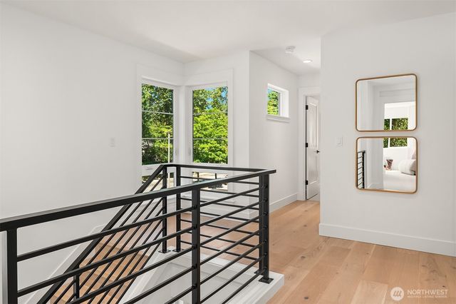 14856 Site 3 NE 2nd Court, Bellevue, WA 98007