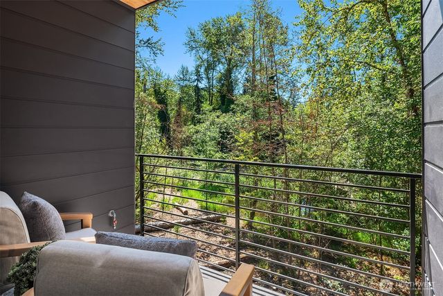 14856 Site 3 NE 2nd Court, Bellevue, WA 98007