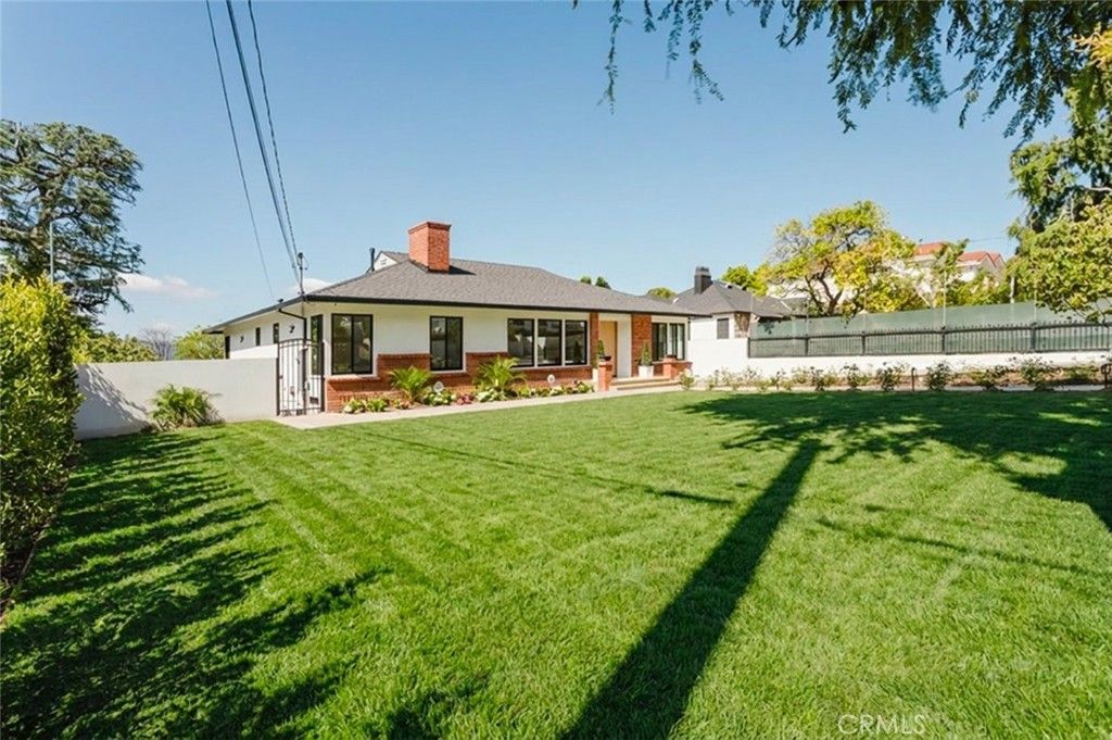 941 Sherlock Drive, Burbank, CA 91501 — photo 5