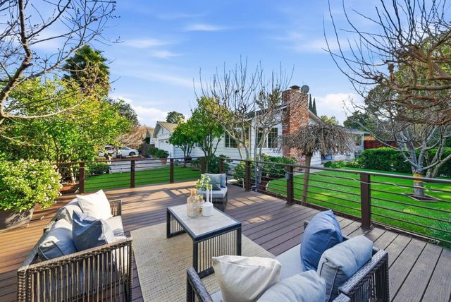 225 W Meadow Drive, Palo Alto, CA 94306