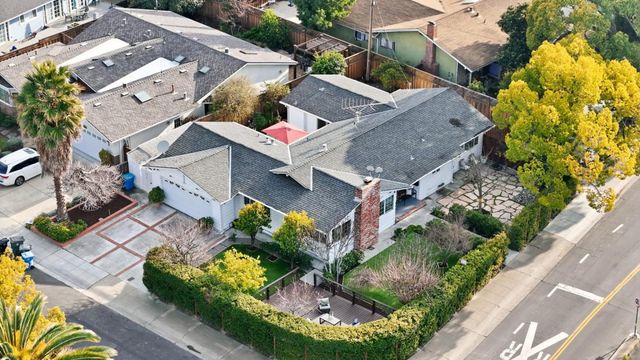 225 W Meadow Drive, Palo Alto, CA 94306