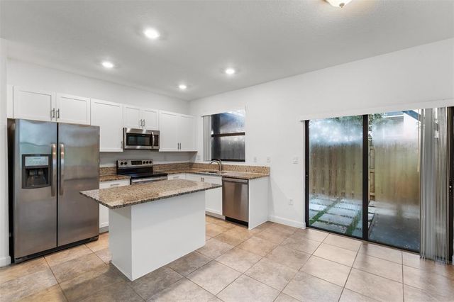 340 NE 208th Terrace 340, Miami, FL 33179