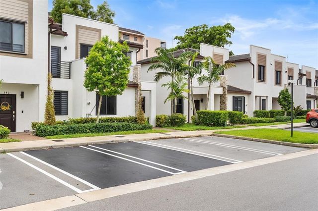 340 NE 208th Terrace 340, Miami, FL 33179
