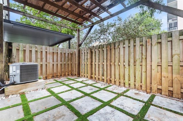 340 NE 208th Terrace 340, Miami, FL 33179