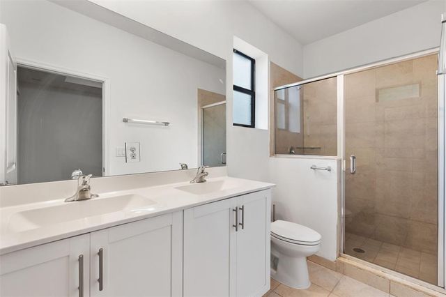 340 NE 208th Terrace 340, Miami, FL 33179