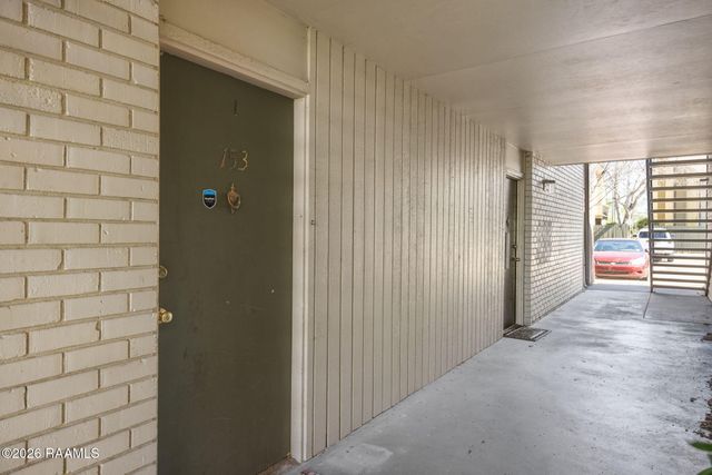 220 Doucet Road 153g, Lafayette, LA 70503