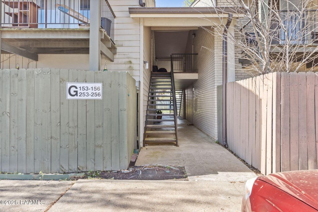 220 Doucet Road 153g, Lafayette, LA 70503