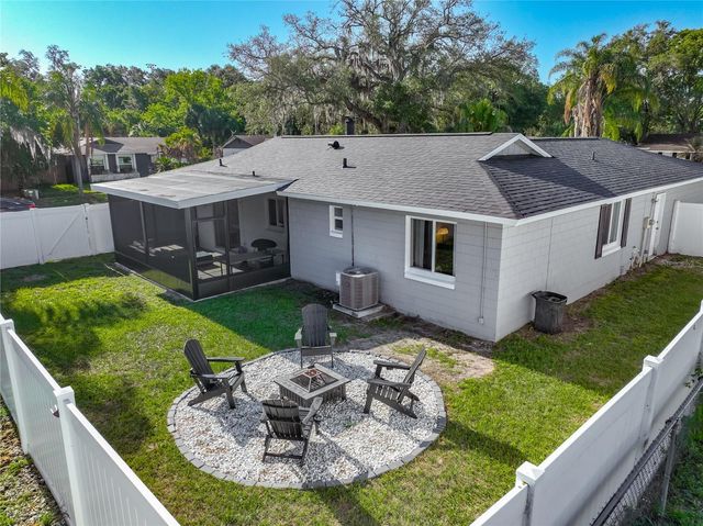 439 WEKIVA RAPIDS DRIVE, Altamonte Springs, FL 32714