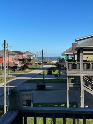 861 Wommack, Crystal Beach, TX 77650