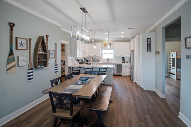 861 Wommack, Crystal Beach, TX 77650