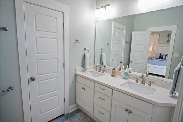 861 Wommack, Crystal Beach, TX 77650