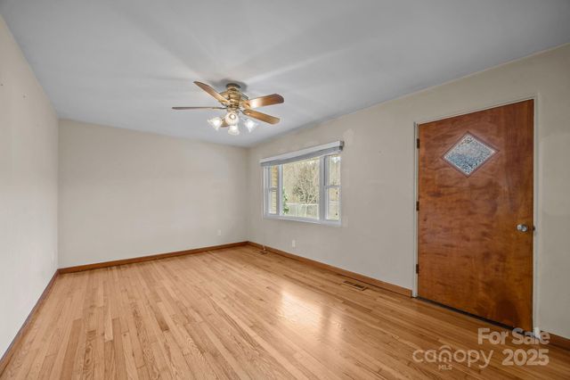 82 Greasy Cove Road, Leicester, NC 28748