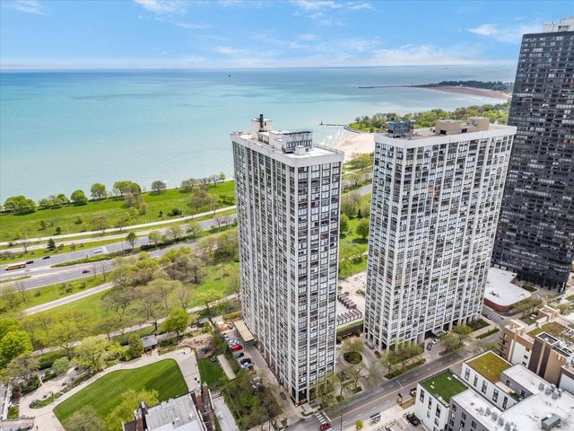 5455 N SHERIDAN Road 1915, Chicago, IL 60640