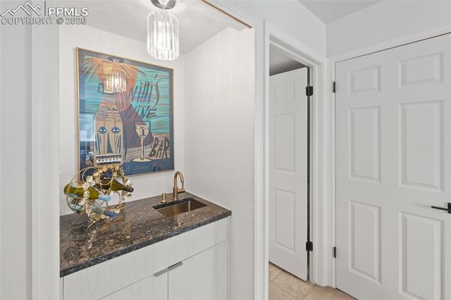 5363 E Old Farm Circle, Colorado Springs, CO 80917