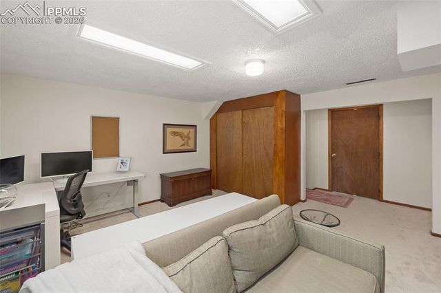 5363 E Old Farm Circle, Colorado Springs, CO 80917