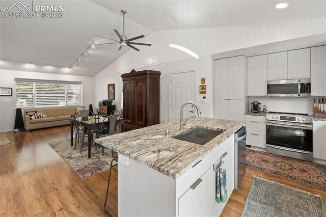 5363 E Old Farm Circle, Colorado Springs, CO 80917