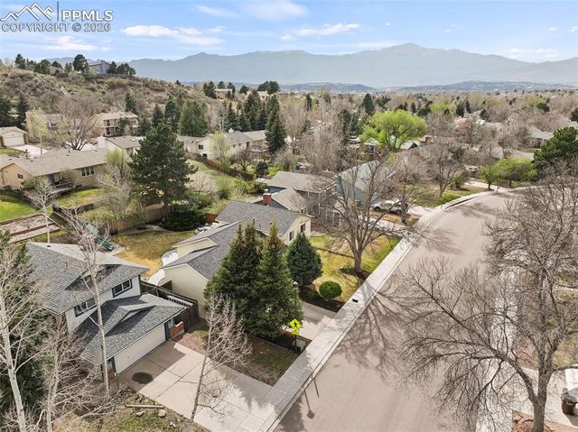 5363 E Old Farm Circle, Colorado Springs, CO 80917