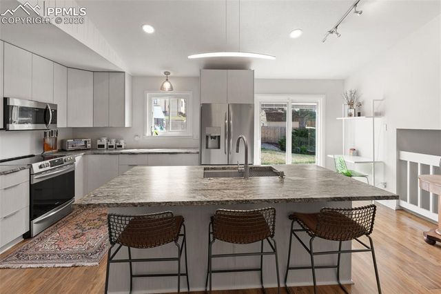 5363 E Old Farm Circle, Colorado Springs, CO 80917