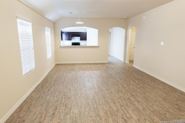 8202 Tesoro Hills, San Antonio, TX 78242
