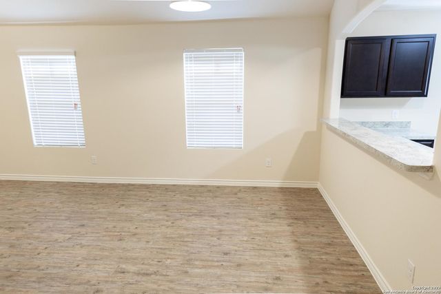 8202 Tesoro Hills, San Antonio, TX 78242