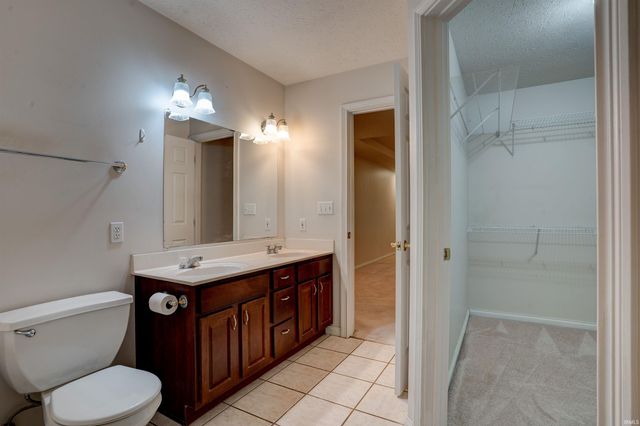 215 S Tinsel Circle, Santa Claus, IN 47579