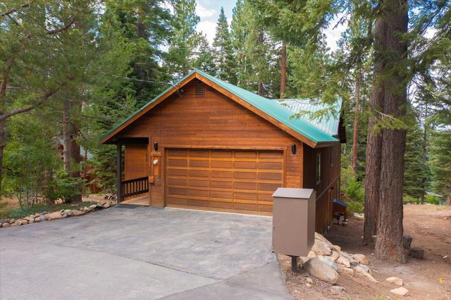 12474 Lakeview Court, Truckee, CA 96161