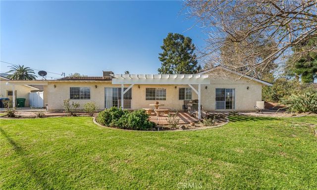 1857 Mauna Loa Place, Norco, CA 92860