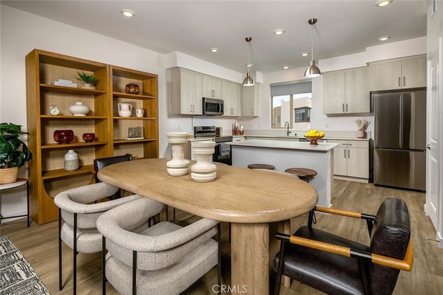 27841 S Jameson Drive, San Pedro, CA 90732