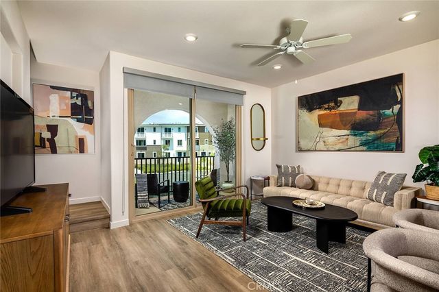 27841 S Jameson Drive, San Pedro, CA 90732