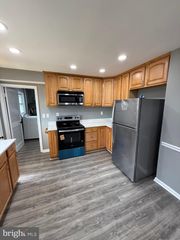 10408 KETTLE RUN RD, Nokesville, VA 20181