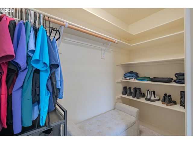 1296 E LUCAS St, La Center, WA 98629