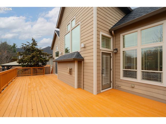1296 E LUCAS St, La Center, WA 98629