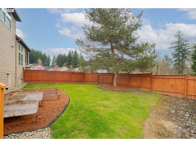 1296 E LUCAS St, La Center, WA 98629