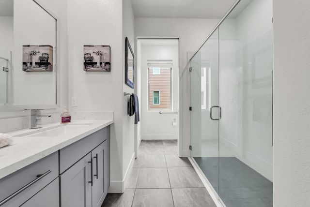 769 Eppleton Lane 302, Foster City, CA 94404